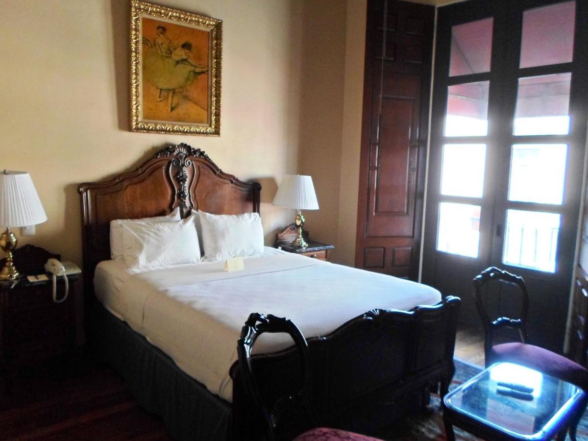 Virrey De Mendoza Hotel Morelia Phòng bức ảnh